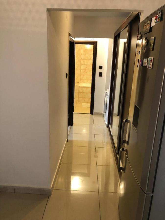 Page2 Apartament Targoviste Exterior foto